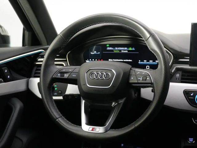 Audi A4 40 TDI Avant Quattro S-Line S-Tronic