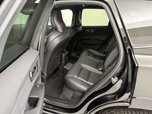 Volvo XC60 AWD Plus T8