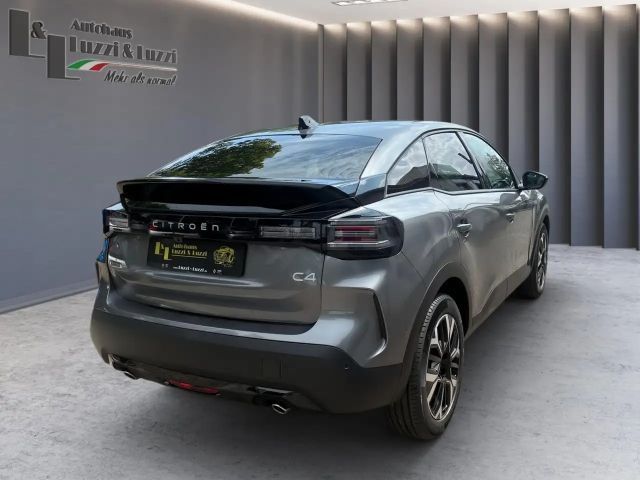 Citroën C4 Hybrid Max
