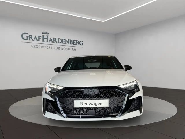 Audi RS3 Quattro S-Tronic Sedan Sportback