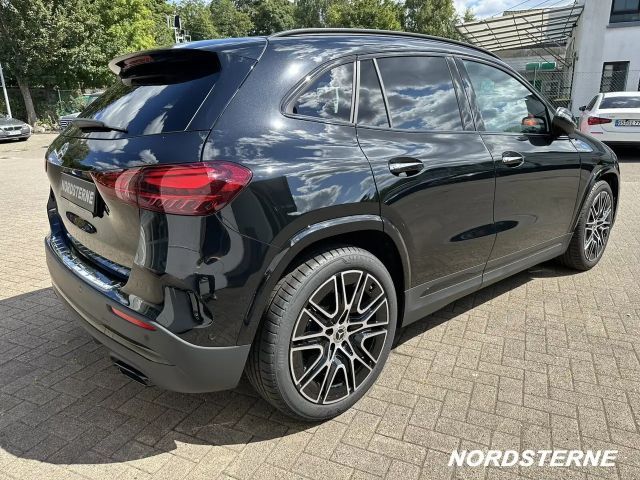 Mercedes-Benz GLA 180 AMG Line