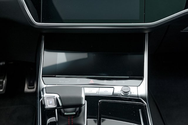 Audi A6 50 TDI Avant Quattro S-Line