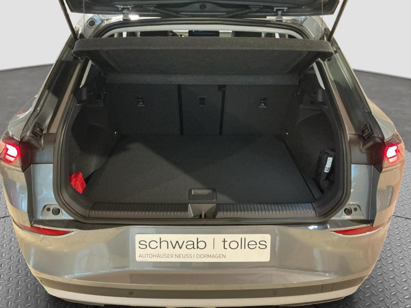 Volkswagen T-Roc 1.5 eTSI DSG Life Plus