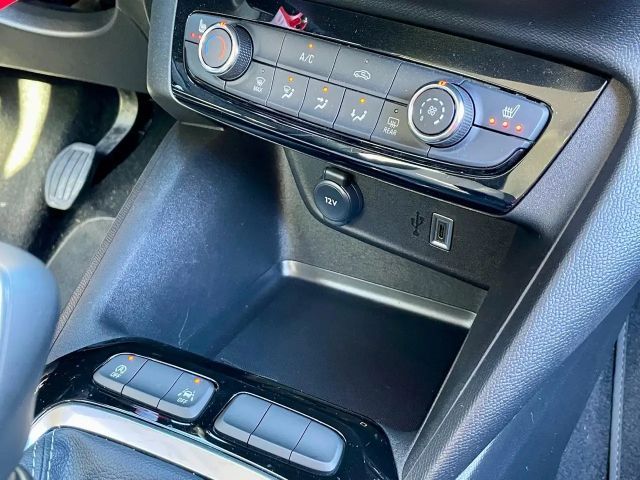 Opel Corsa F *R-KAMERA*LED*SHZ*LENKRADHEIZUNG*KLIMA*CARPLAY*