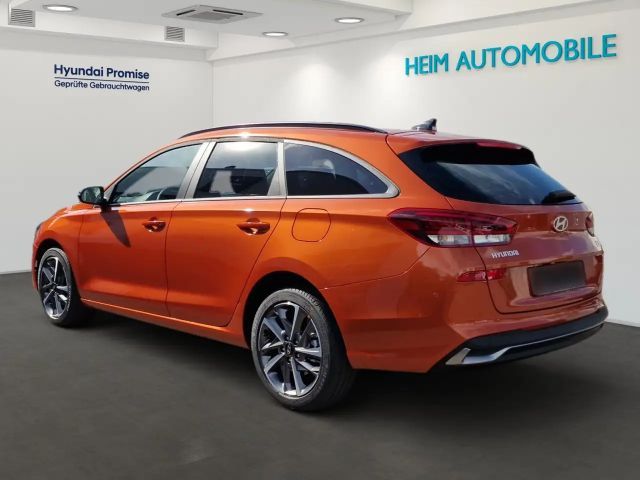 Hyundai i30 Advantage Hybrid T-GDi