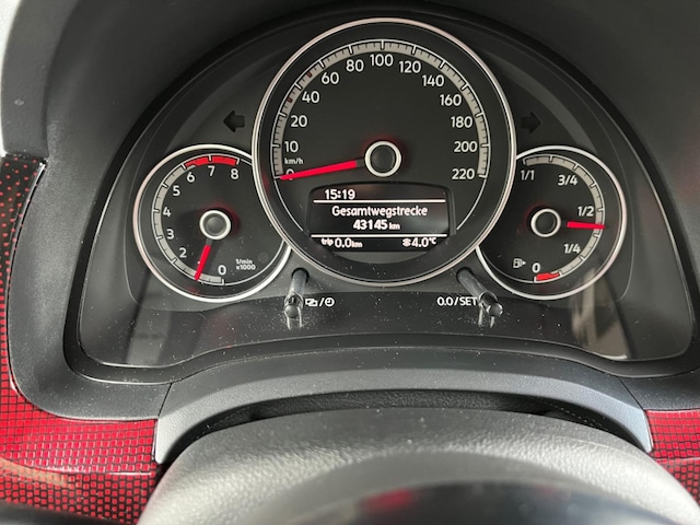 Volkswagen up! 1.0 TSI GTI