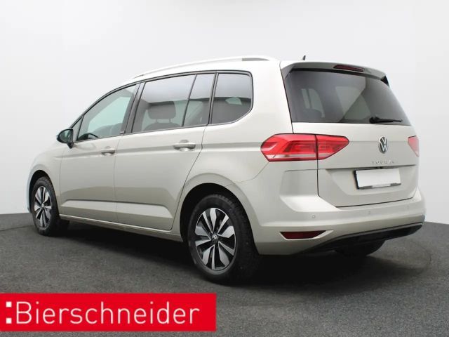 Volkswagen Touran 1.5 TSI DSG Move