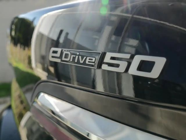 BMW i7 M-Sport Sedan