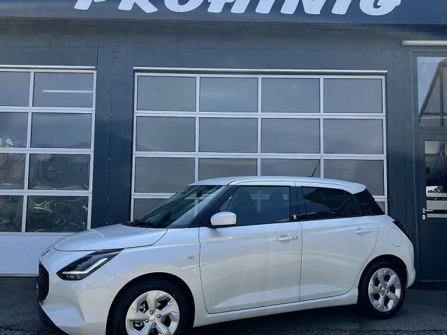 Suzuki Swift Hybrid Shine