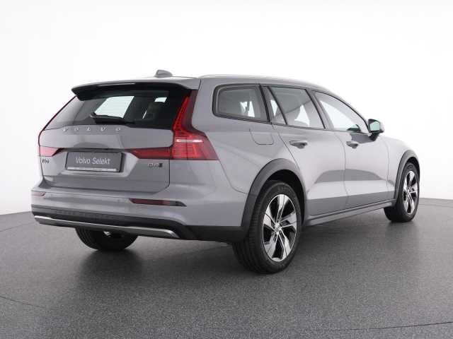 Volvo V60 Cross Country CC