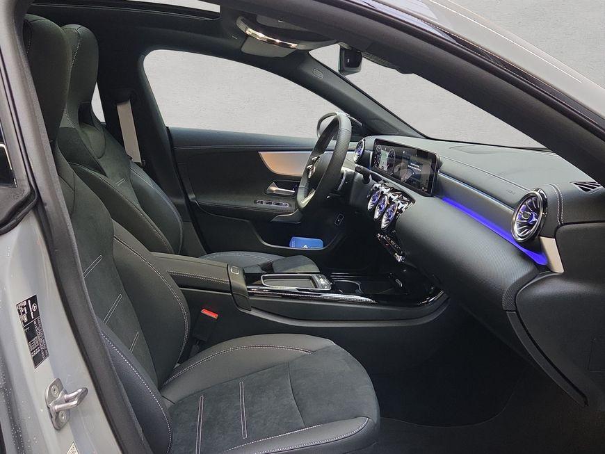 Mercedes-Benz CLA 180 AMG Line CLA 180 d