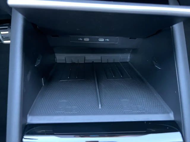 Volkswagen Tiguan DSG Sport