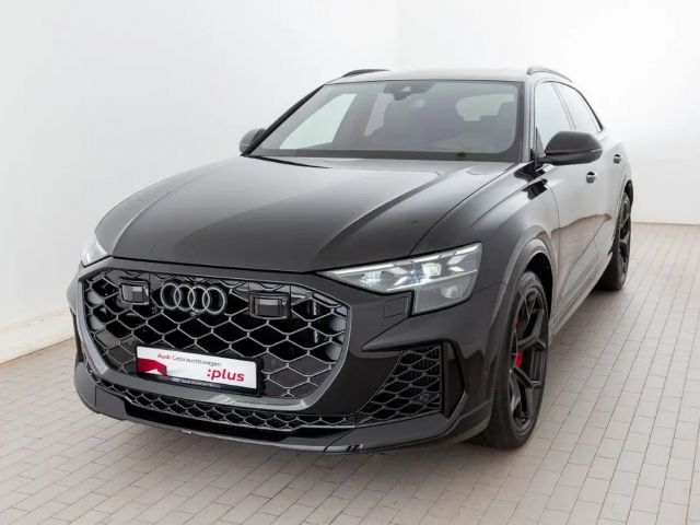 Audi RS Q8 Performance