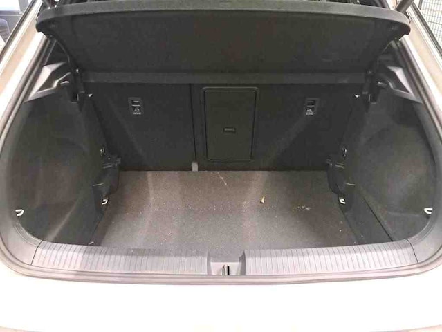 Volkswagen T-Roc 1.5 TSI DSG R-Line