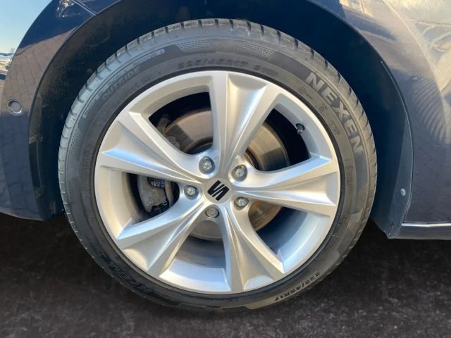 Seat Leon 2.0 TDI DSG FR-lijn Sportstourer