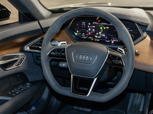 Audi e-tron GT Laser Pano HUD Standklima 360°