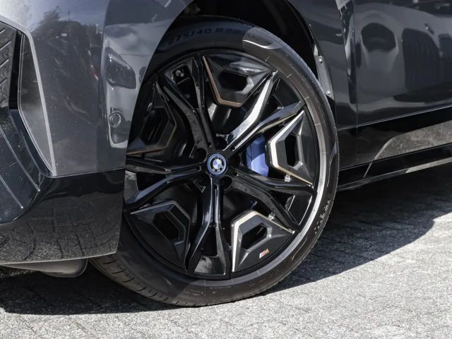 BMW iX xDrive40