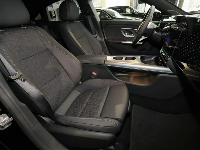 Mercedes-Benz CLA 250 Coupé Progressive