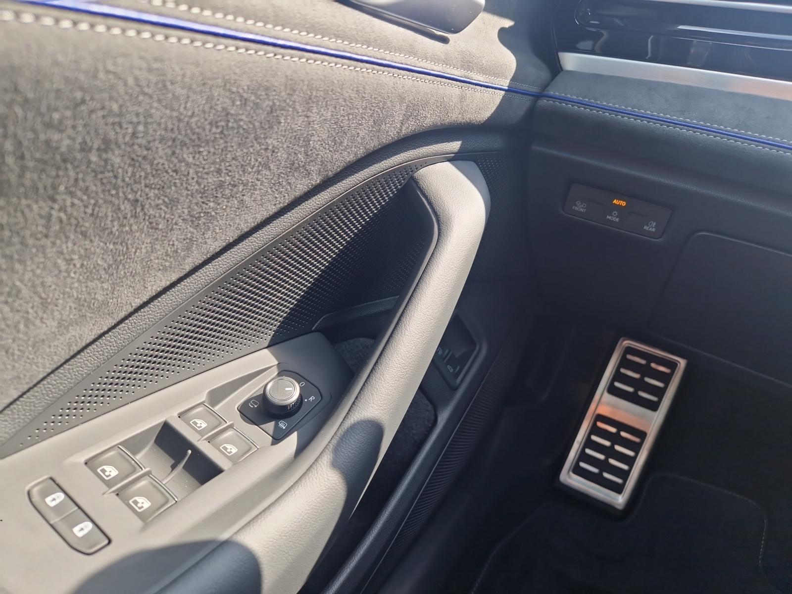 Volkswagen Passat R-Line eHybrid