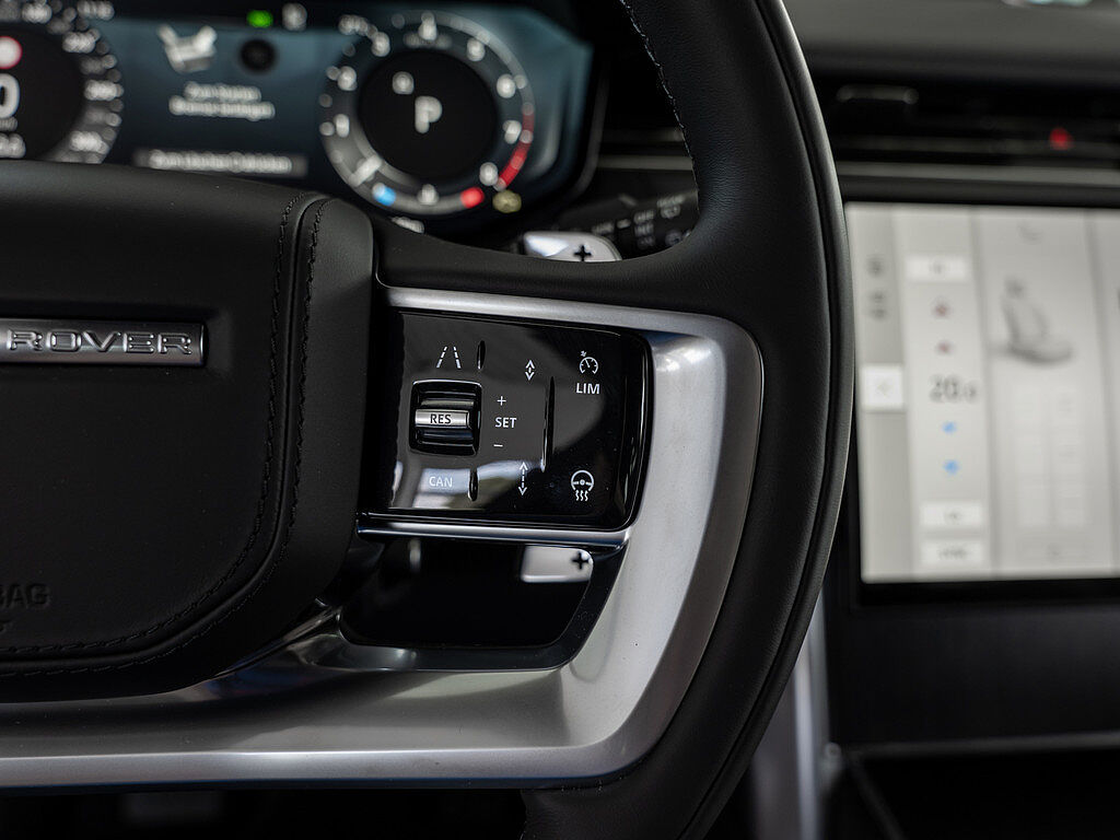 Land Rover Range Rover P615 SV