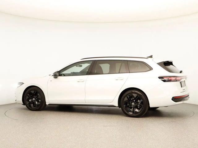 Volkswagen Passat 4Motion DSG R-Line Variant