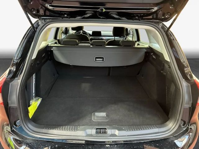 Ford Focus Cool & Connect EcoBoost Wagon