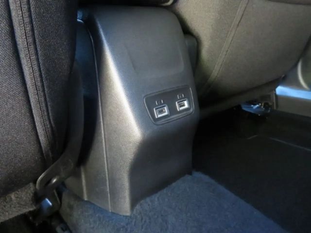 Peugeot 2008 Allure Pack BlueHDi EAT8