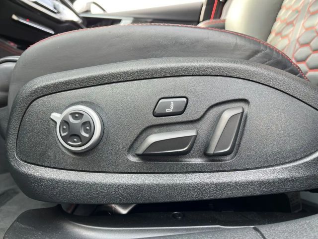 Audi RS4 PANO B&O MATRIX HUD MMI KERAMIK SHZ