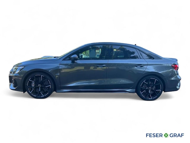 Audi RS3 Quattro S-Tronic Sedan