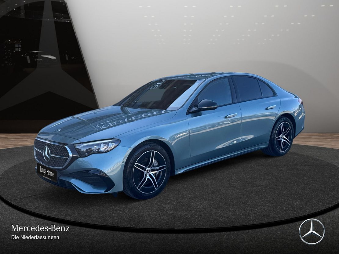 Mercedes-Benz E 220 AMG Line E 220 d Sedan