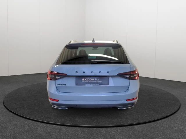 Skoda Superb 2.0 TDI Combi Sportline