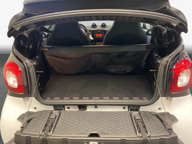 Smart EQ fortwo Cabrio Passion