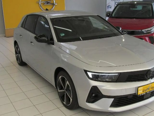 Opel Astra GS-Line Grand Sport