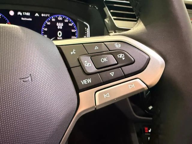 Volkswagen Touran BMT DSG Highline