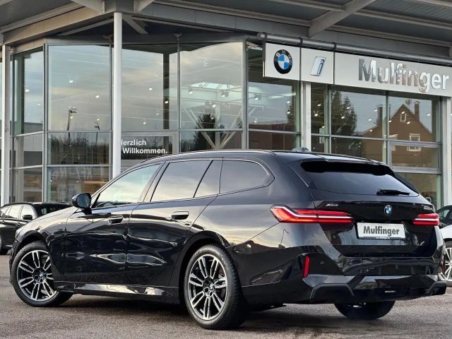 BMW 520 520d M-Sport Touring xDrive