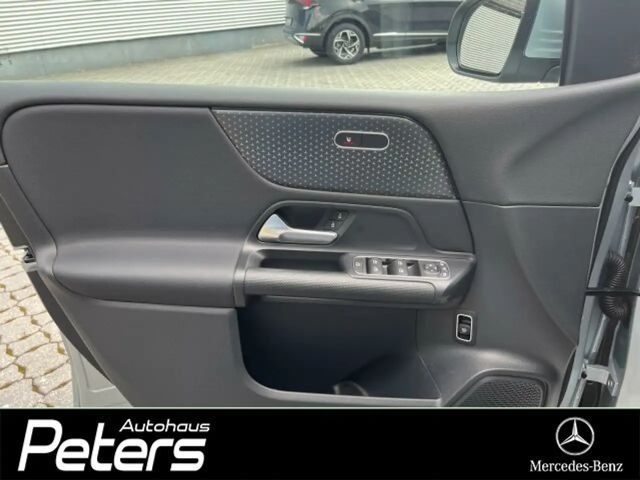 Mercedes-Benz B 180 Progressive