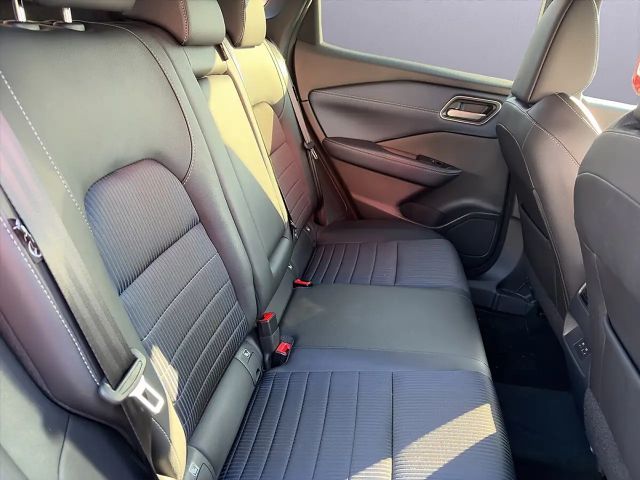 Nissan Qashqai DIG-T Tekna