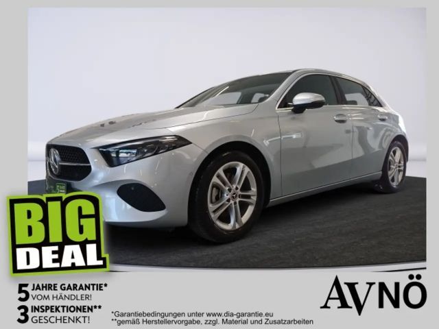 Mercedes-Benz A 180 LENKRADHEIZUNG LED HP KAMERA