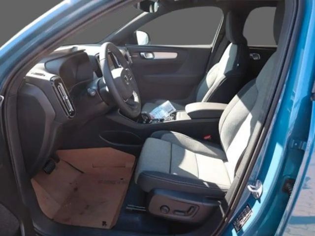 Volvo XC40 Business Dark Plus