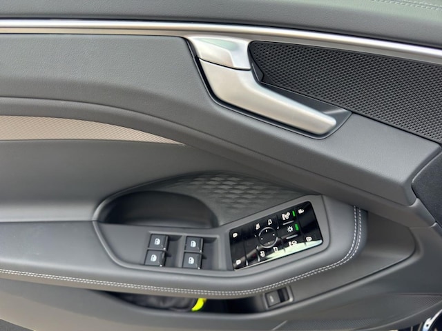 Audi A6 S-Tronic Sedan