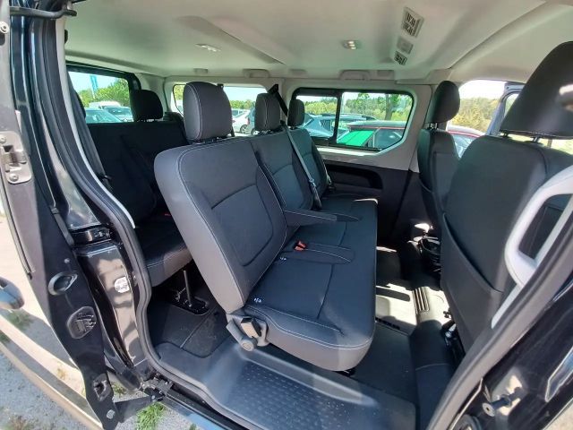 Renault Trafic Combi Grand L2H1 Life