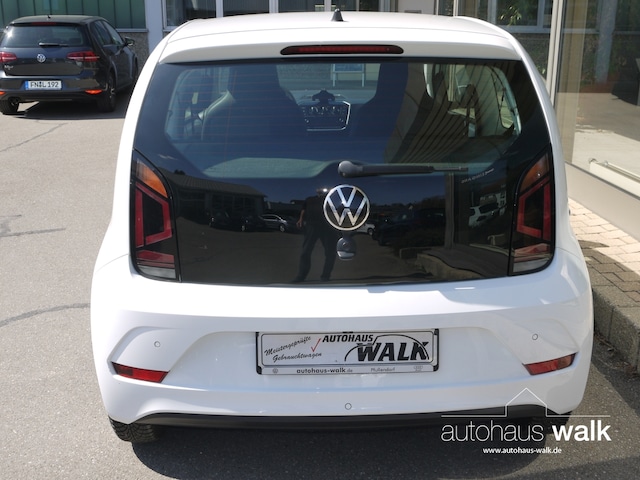 Volkswagen up! Move Move up!