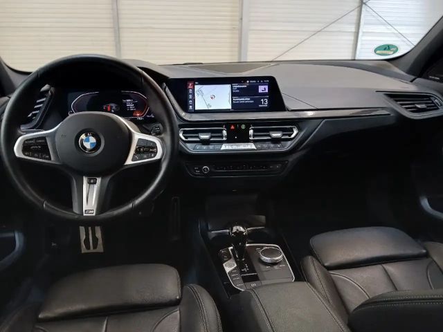 BMW 118 118i M-Sport Sedan