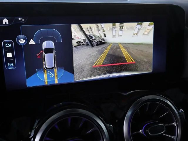 Mercedes-Benz GLA 200 AMG Line