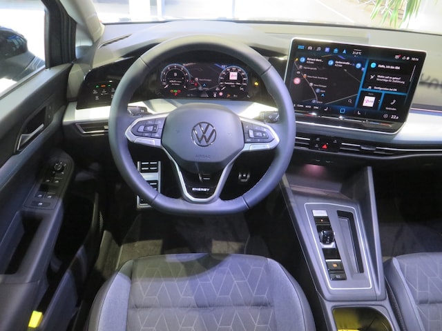 Volkswagen Golf 1.5 eTSI DSG Golf VIII Plus