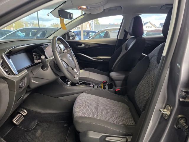 Opel Grandland X Business Hybrid