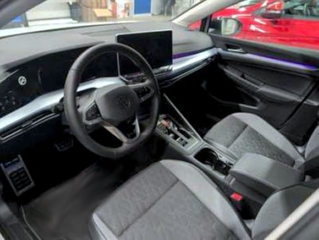 Volkswagen Golf 1.5 eTSI DSG Golf VIII Variant