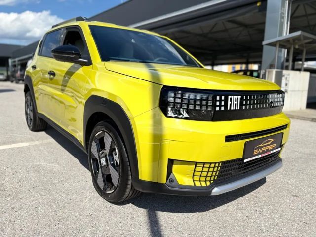 Fiat Grande Panda E La Prima