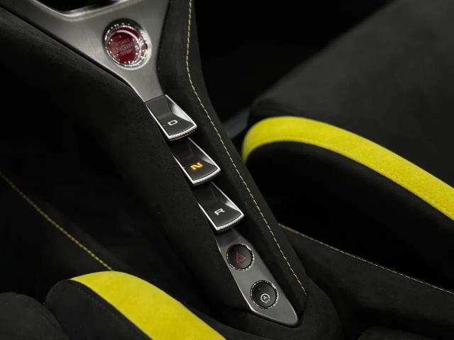 McLaren 750S Coupe *MSO*Voll-Carbon-Paket*Performance P1-Seats*