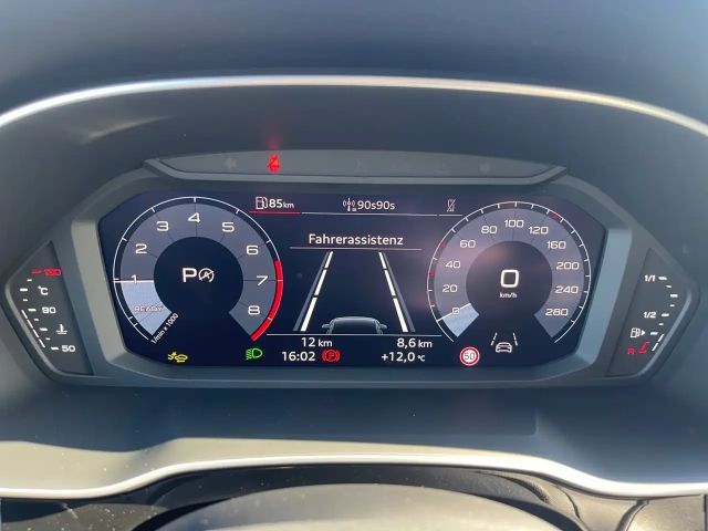 Audi Q3 S-Line S-Tronic